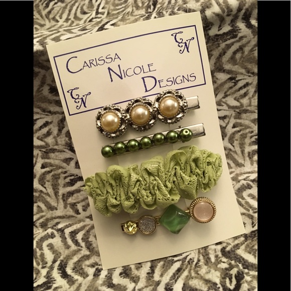 CarissaNicoleDesigns Accessories - Set of Green Alligator clips and handmade scrunchie  French barrette collection